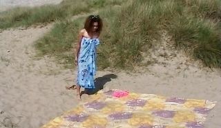 Worshipped brunette minx has some casual sex with a man