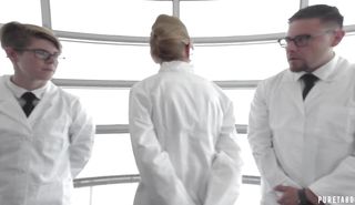 Bombshell Jill Kassidy is topnotch and fucks like a real pro